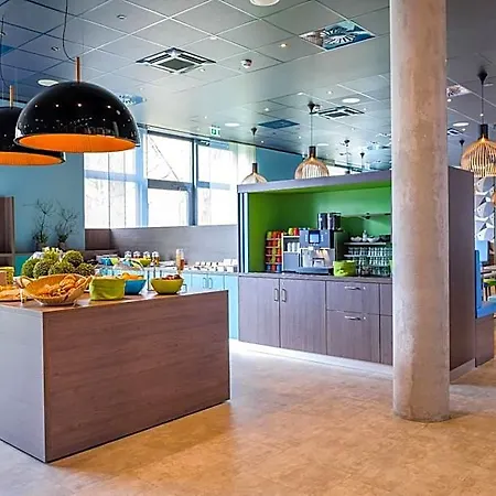 מלון Ibis Styles 3*