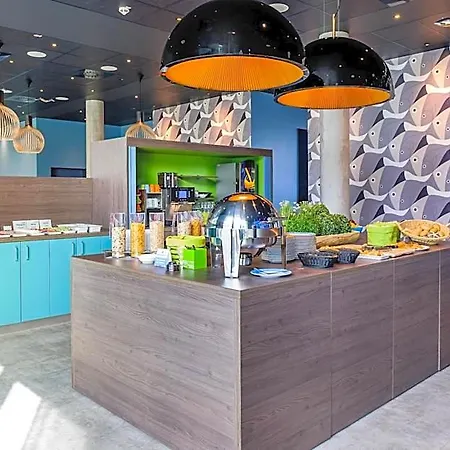 Ibis Styles מלון