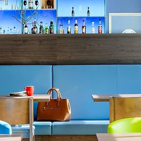 מלון Ibis Styles 3*