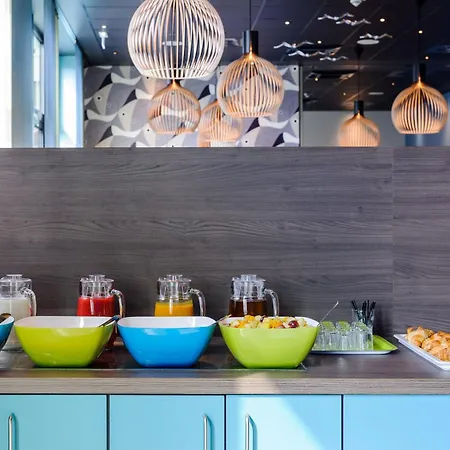 מלון Ibis Styles 3*
